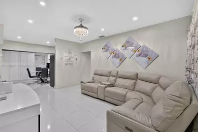 [Address not provided], Hialeah, FL 33012 - Photo 9