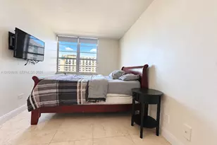 100 Lincoln Rd, Miami Beach, FL 33139 - Photo 7