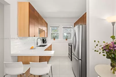536 14th St #305, Miami Beach, FL 33139 - Photo 9