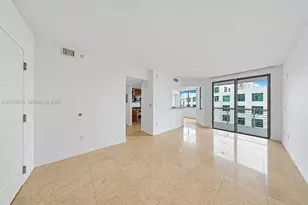 110 Washington Ave, Miami Beach, FL 33139 - Photo 3