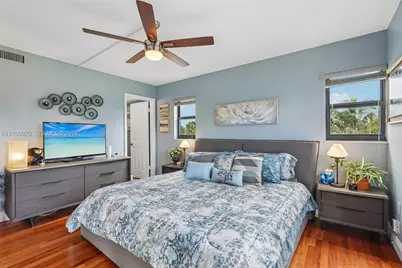 701 NW 19th St #300, Fort Lauderdale, FL 33311 - Photo 25
