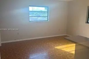 683 E 19th St, Hialeah, FL 33013 - Photo 7
