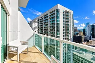 41 SE 5th St, Miami, FL 33131 - Photo 23