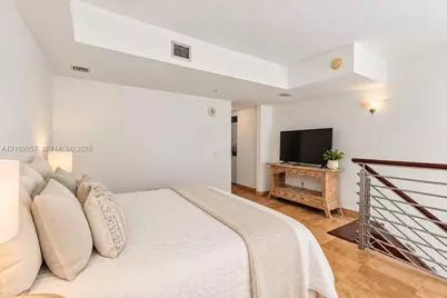 41 SE 5th St #2104, Miami, FL 33131 - Photo 13