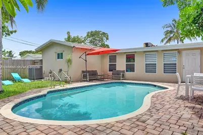 2011 N 49th Ave, Hollywood, FL 33021 - Photo 21