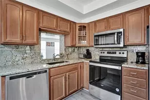 2011 N 49th Ave, Hollywood, FL 33021 - Photo 9