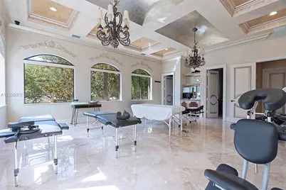 3600 Estate Oak Cir, Hollywood, FL 33312 - Photo 19