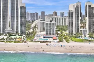 19201 Collins Ave, Sunny Isles Beach, FL 33160 - Photo 17