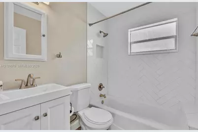 5026 SW 21st St, West Park, FL 33023 - Photo 13