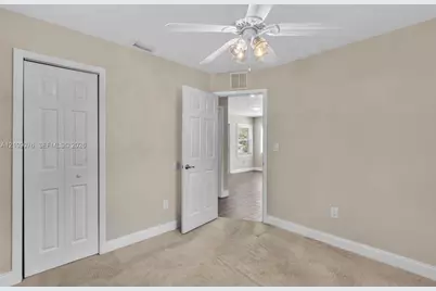 5026 SW 21st St, West Park, FL 33023 - Photo 9