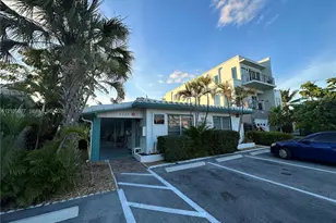 4237 Bougainvilla Dr, Lauderdale by the Sea, FL 33308 - Photo 13