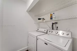 8208 NW 9th Ct, Plantation, FL 33324 - Photo 29