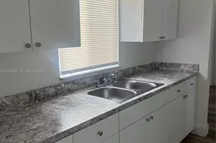 3571 NW 7th Ct, Lauderhill, FL 33311 - Photo 15