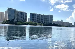 3370 Hidden Bay Dr, Aventura, FL 33180 - Photo 27