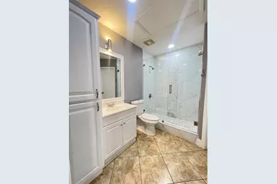 18310 NW 68th Ave #D, Hialeah, FL 33015 - Photo 13