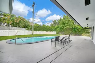 20220 Highland Lakes Blvd, Miami, FL 33179 - Photo 19