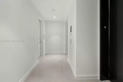 1400 Biscayne Blvd #1906, Miami, FL 33132 - Photo 37