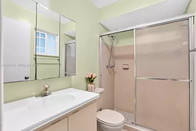 8500 NW 3rd St, Pembroke Pines, FL 33024 - Photo 19