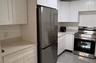 1160 SW 110th Ave, Pembroke Pines, FL 33025 - Photo 5