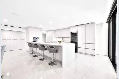 9 Island Ave #714, Miami Beach, FL 33139 - Photo 3