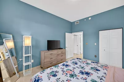 2080 S Ocean Dr #112, Hallandale Beach, FL 33009 - Photo 27