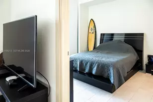 1000 Brickell Plaza, Miami, FL 33131 - Photo 21