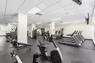 3001 S Ocean Dr, Hollywood, FL 33019 - Photo 27