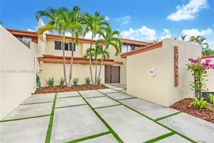 10421 SW 76th St, Miami, FL 33173 - Photo 1