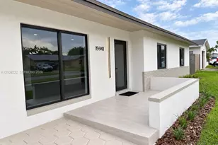 15941 SW 104th Ct, Miami, FL 33157 - Photo 5