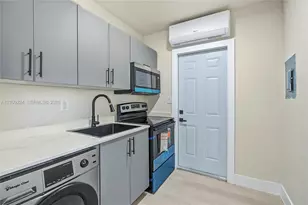 1001 NW 36th Ave, Miami, FL 33125 - Photo 13