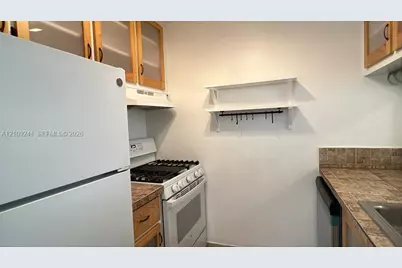 505 NE 30th St #205, Miami, FL 33137 - Photo 5
