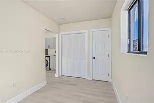 1001 NW 36th Ave, Miami, FL 33125 - Photo 9