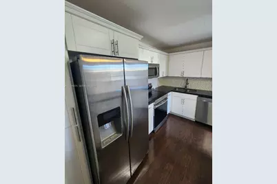 2016 Bay Dr #304, Miami Beach, FL 33141 - Photo 5