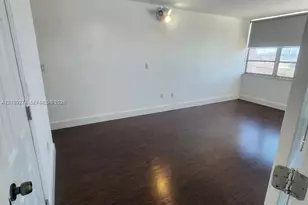 2016 Bay Dr, Miami Beach, FL 33141 - Photo 25