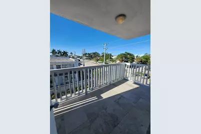 2016 Bay Dr #304, Miami Beach, FL 33141 - Photo 9