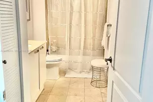 2101 Brickell Ave, Miami, FL 33129 - Photo 9