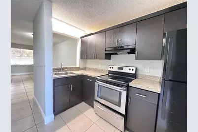 95 NE 41st St #O227, Oakland Park, FL 33334 - Photo 1