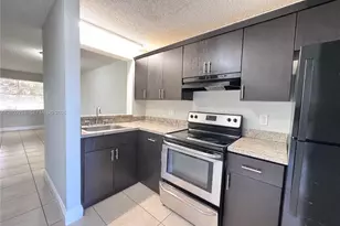 95 NE 41st St, Oakland Park, FL 33334 - Photo 1