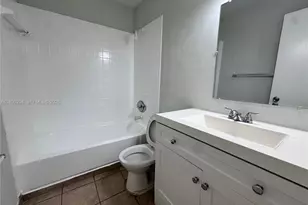 95 NE 41st St, Oakland Park, FL 33334 - Photo 7