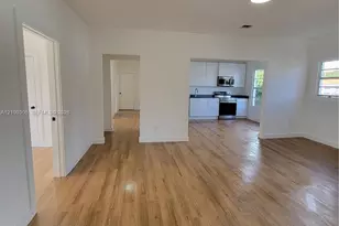 900 SW 8th Ct, Miami, FL 33130 - Photo 7