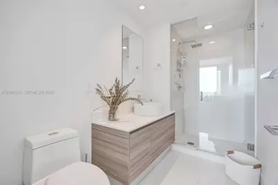 121 NE 34th St #2809, Miami, FL 33137 - Photo 9