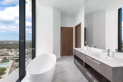 480 NE 31st St #PH5204, Miami, FL 33137 - Photo 45