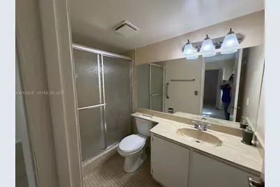 10231 Fontainebleau Blvd #106, Miami, FL 33172 - Photo 7