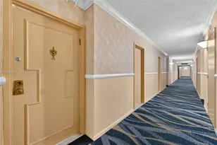 3800 S Ocean Dr, Hollywood, FL 33019 - Photo 25