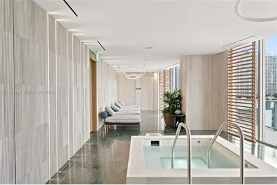 1400 Biscayne Blvd #505, Miami, FL 33132 - Photo 27