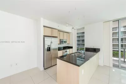 79 SW 12th St #1107-S, Miami, FL 33130 - Photo 7