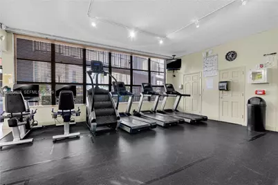 800 Parkview Dr #831, Hallandale Beach, FL 33009 - Photo 25
