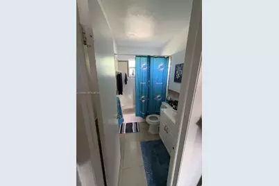 1004 NW 33rd Ave, Miami, FL 33125 - Photo 21