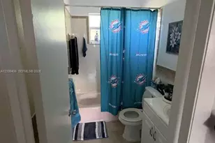 1004 NW 33rd Ave, Miami, FL 33125 - Photo 21