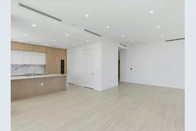 2411 Laguna Circle #3101, North Miami, FL 33181 - Photo 9